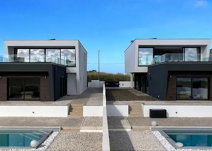 Luxury Villas With Heated Pool & Panoramic Ocean & Valley Views